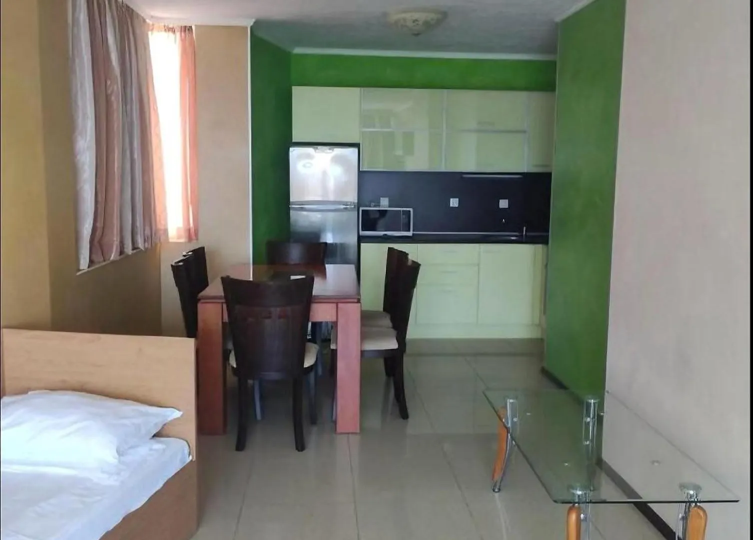 Gallery Deluxe Sluneční pobřeží Apartmán